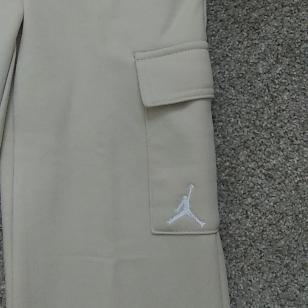 🔥Jordan sweatpants 🔥 - Picture 2 of 3